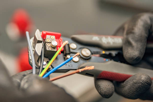 Best Affordable Emergency Electrician  in Navesink, NJ